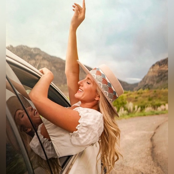 Olivia & Pique Accessories - Olivia & Pique Jelena Blush Shell Design Brimmed Hat